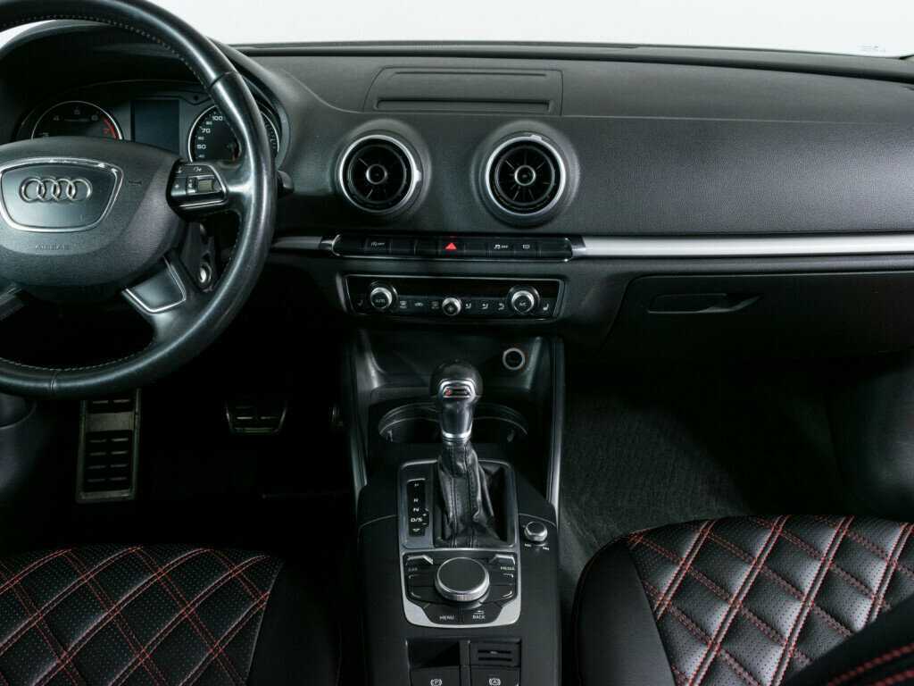Купить Audi A3 с пробегом. Фото: #8