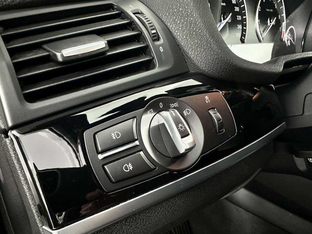 Купить BMW X4 с пробегом. Фото: #14