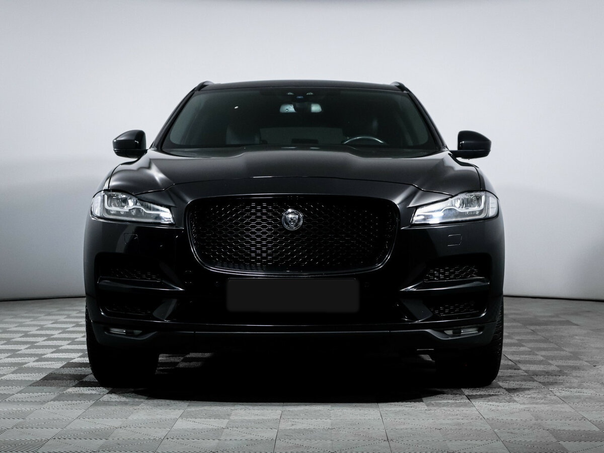 Купить Jaguar F-Pace с пробегом. Фото: #1