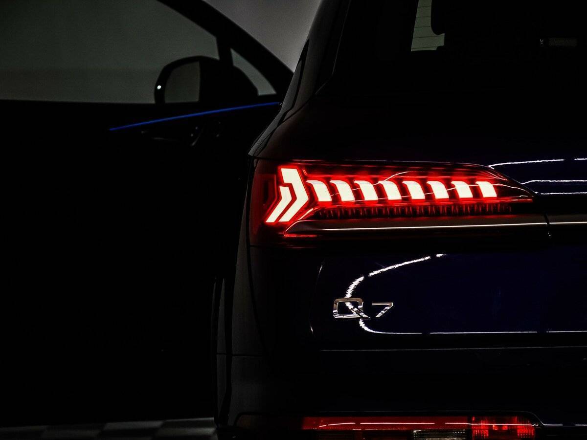 Купить Audi Q7 с пробегом. Фото: #16