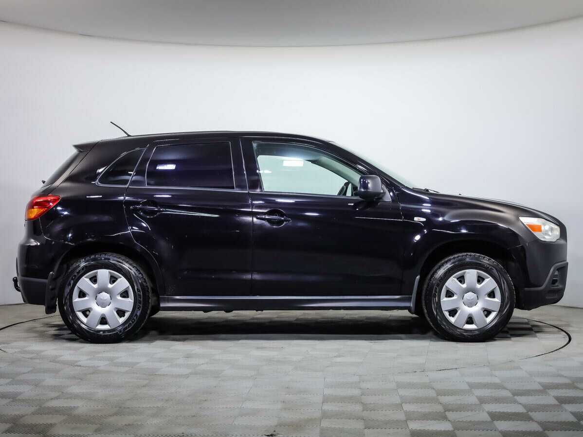 Купить Mitsubishi ASX с пробегом. Фото: #2