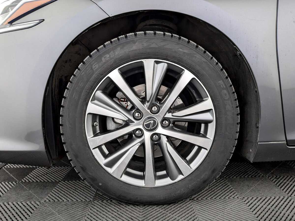 Купить Lexus ES с пробегом. Фото: #17