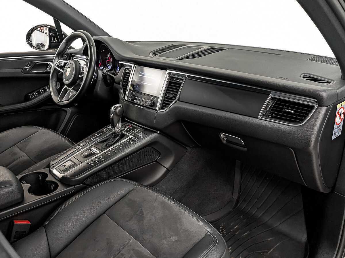 Купить Porsche Macan с пробегом. Фото: #10