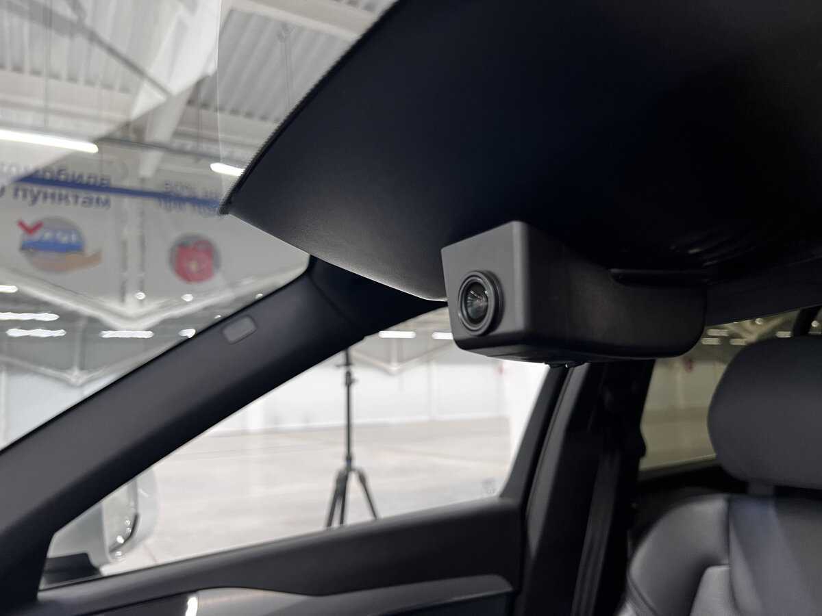Купить Volvo XC90 с пробегом. Фото: #20