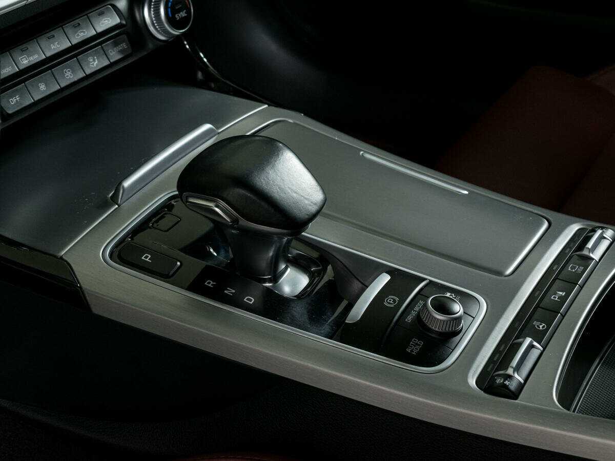 Купить Kia Stinger с пробегом. Фото: #16