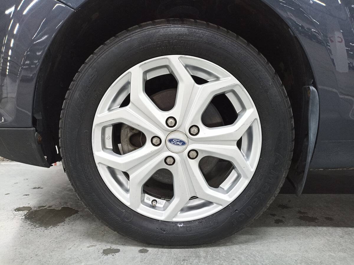 Купить Ford Focus с пробегом. Фото: #17
