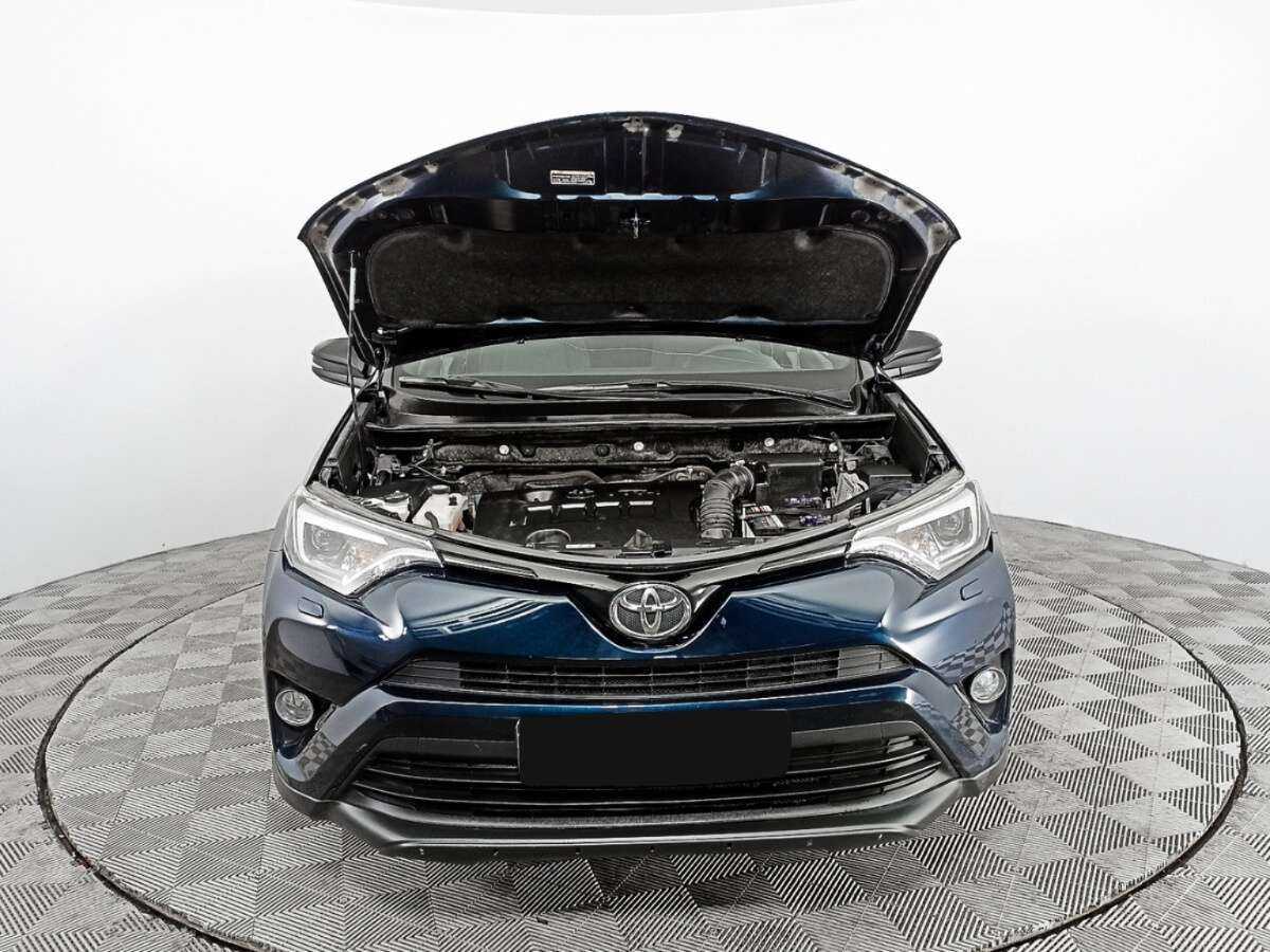Купить Toyota RAV4 с пробегом. Фото: #8