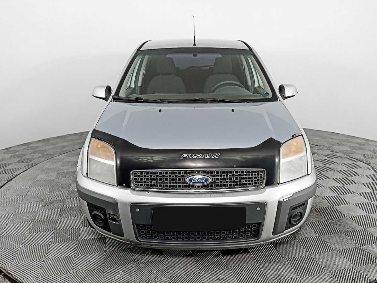 Купить Ford Fusion с пробегом. Фото: #1