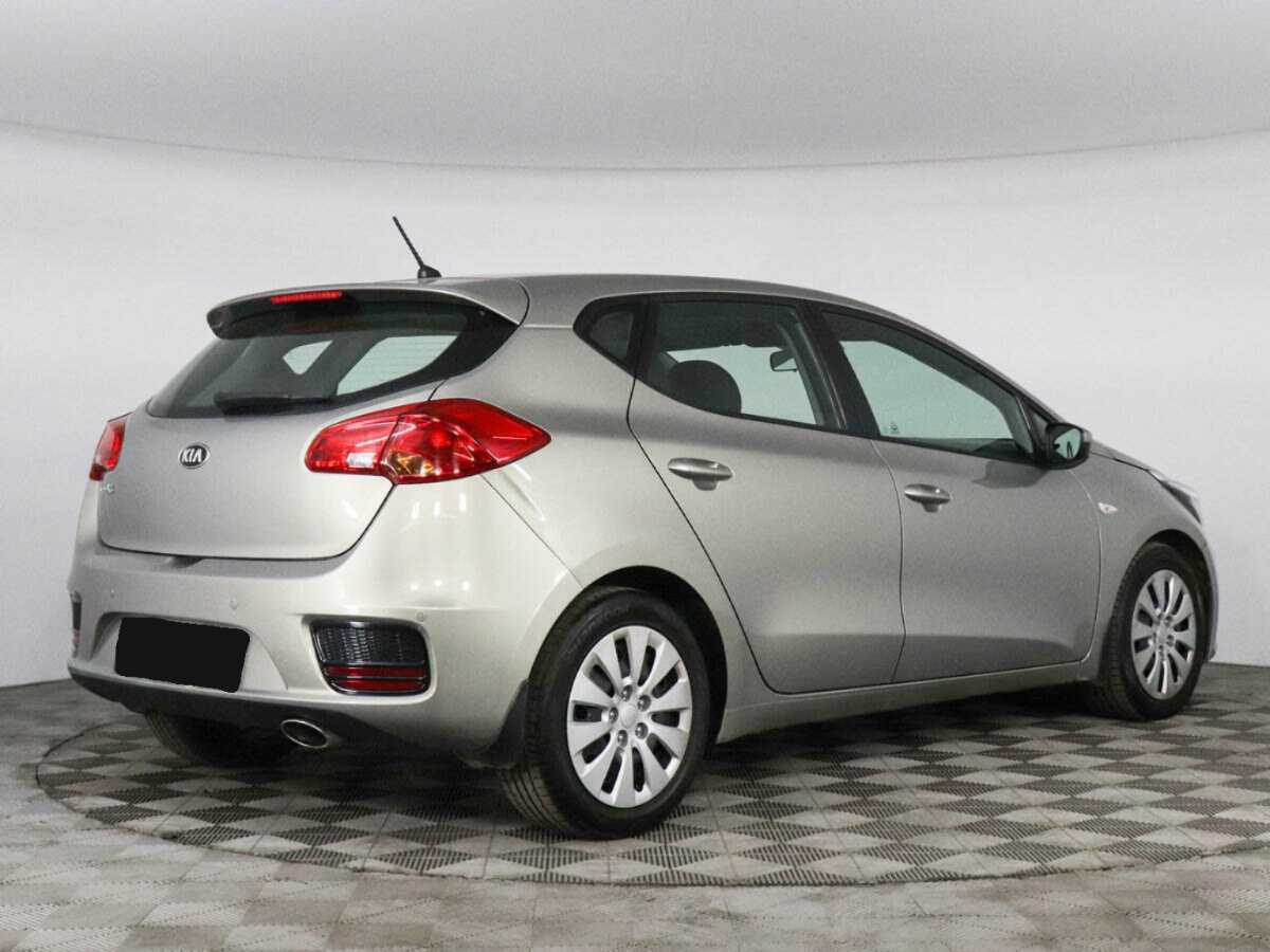 Купить Kia Ceed с пробегом. Фото: #4