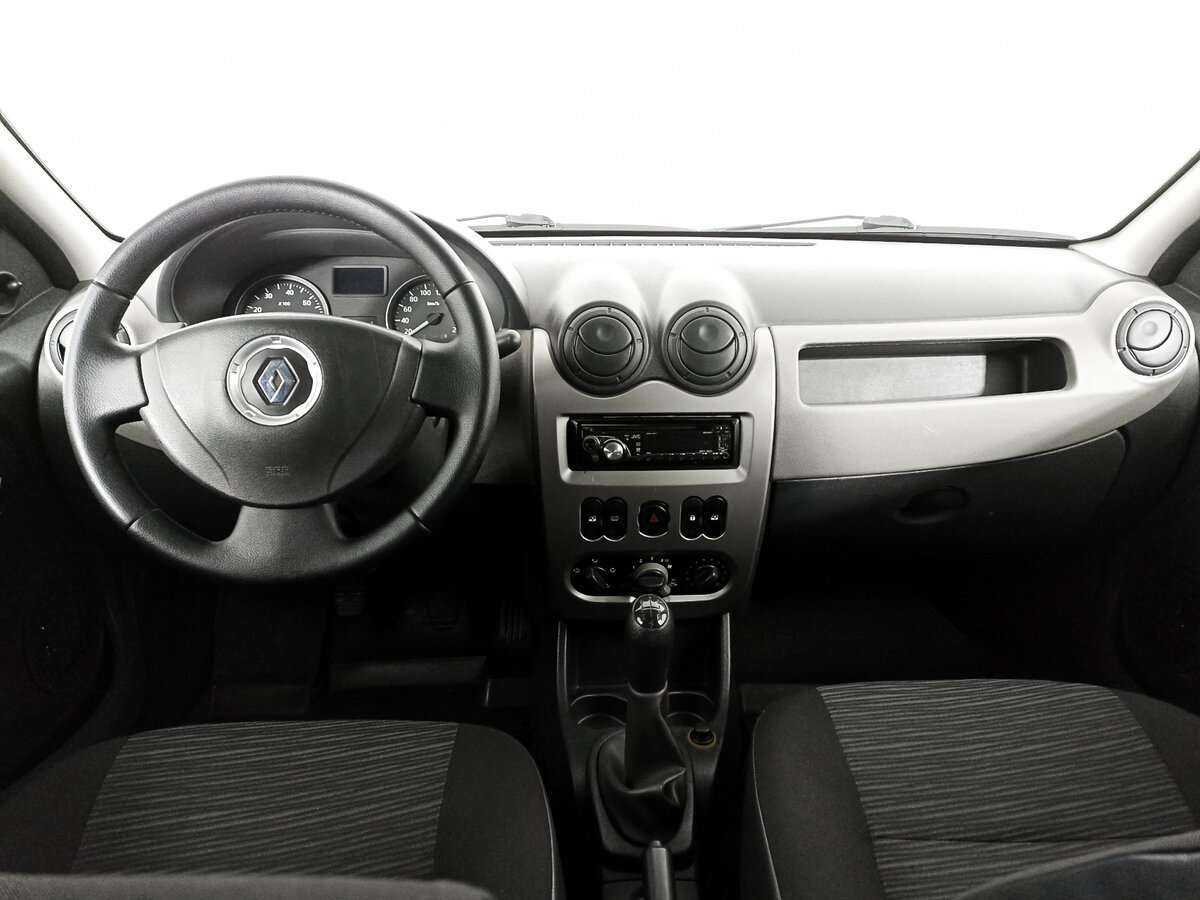 Купить Renault Logan с пробегом. Фото: #11