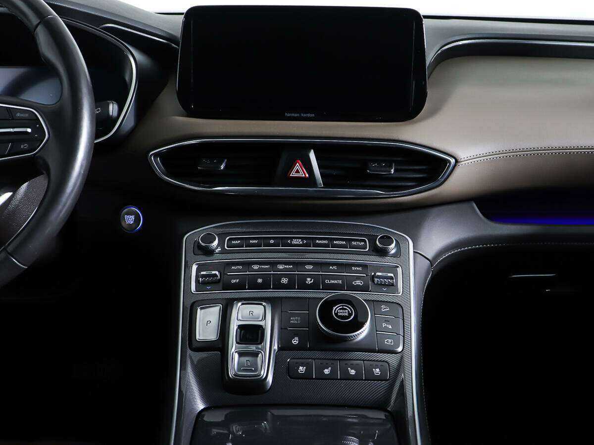 Купить Hyundai Santa Fe с пробегом. Фото: #11