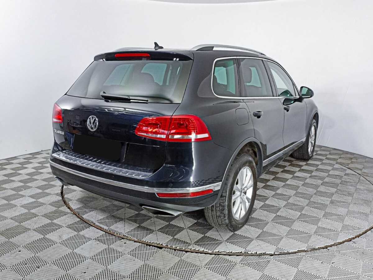 Купить Volkswagen Touareg с пробегом. Фото: #3