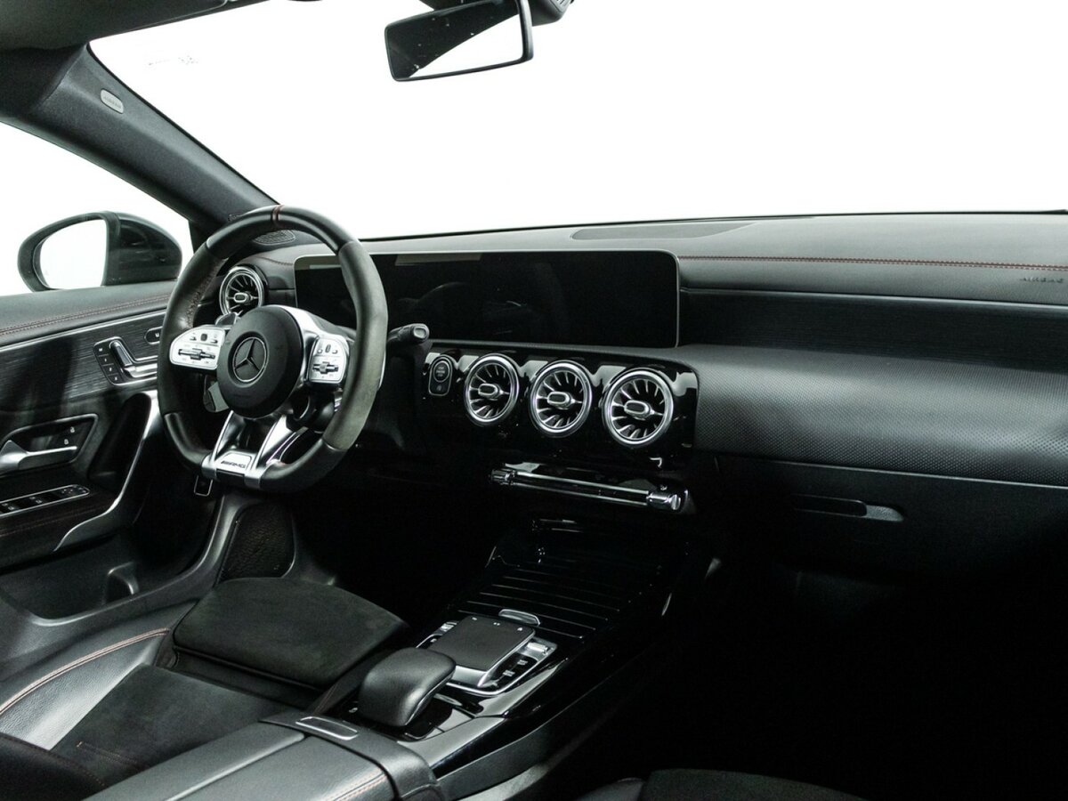 Купить Mercedes-Benz CLA AMG с пробегом. Фото: #8