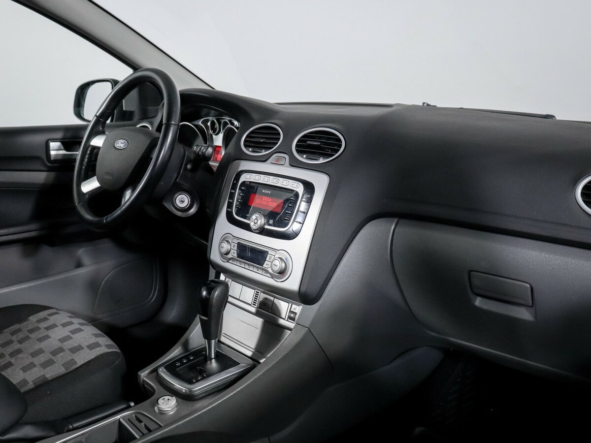 Купить Ford Focus с пробегом. Фото: #6