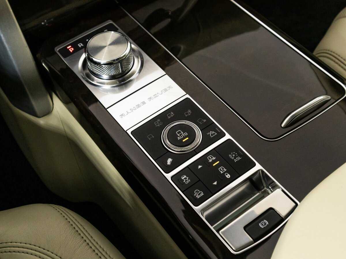 Купить Land Rover Range Rover с пробегом. Фото: #26