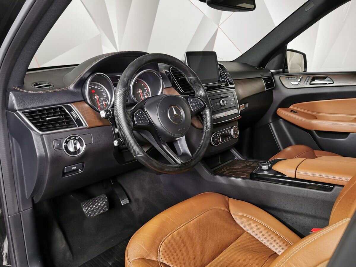 Купить Mercedes-Benz GLS с пробегом. Фото: #13