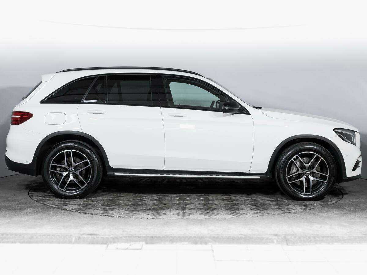 Купить Mercedes-Benz GLC с пробегом. Фото: #3