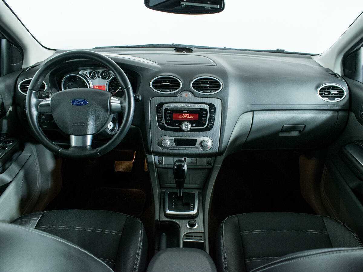 Купить Ford Focus с пробегом. Фото: #11