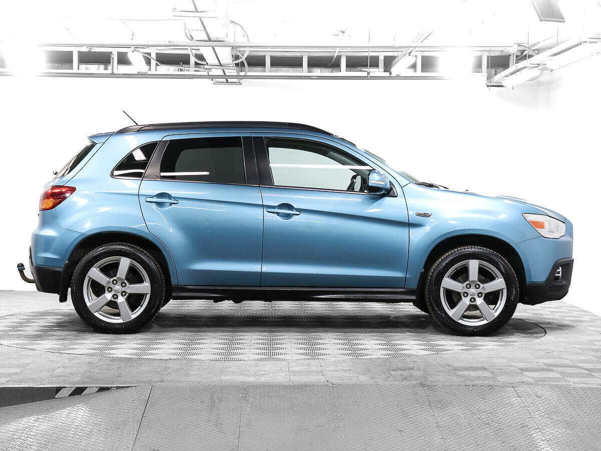 Купить Mitsubishi ASX с пробегом. Фото: #3