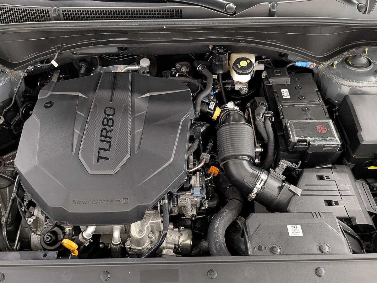 Купить Hyundai Santa Fe с пробегом. Фото: #8