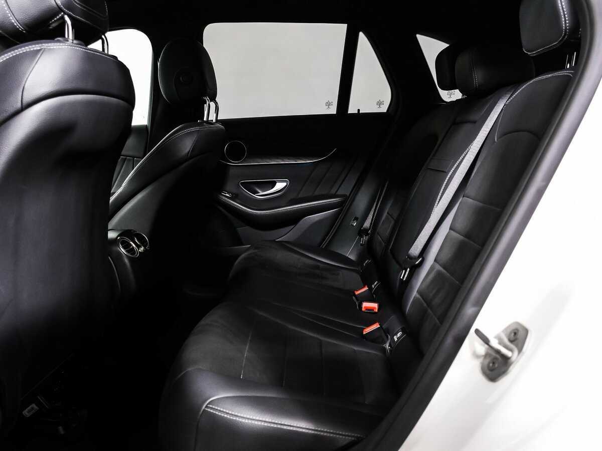 Купить Mercedes-Benz GLC с пробегом. Фото: #11
