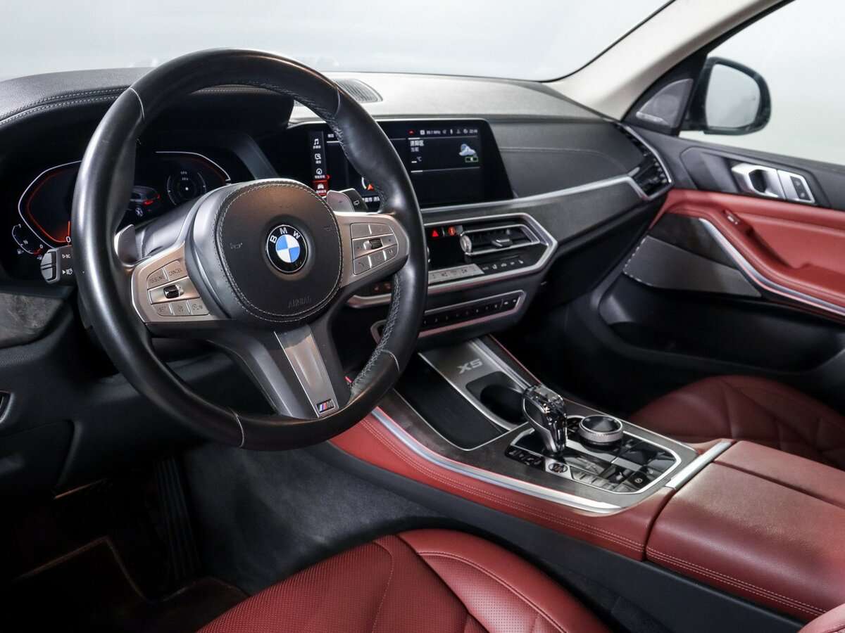 Купить BMW X5 с пробегом. Фото: #8