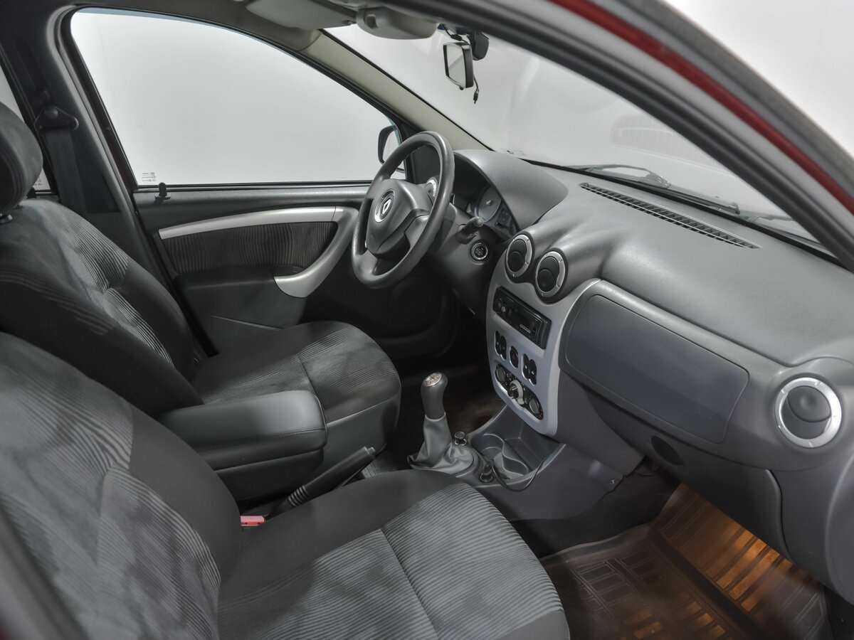 Купить Renault Logan с пробегом. Фото: #11