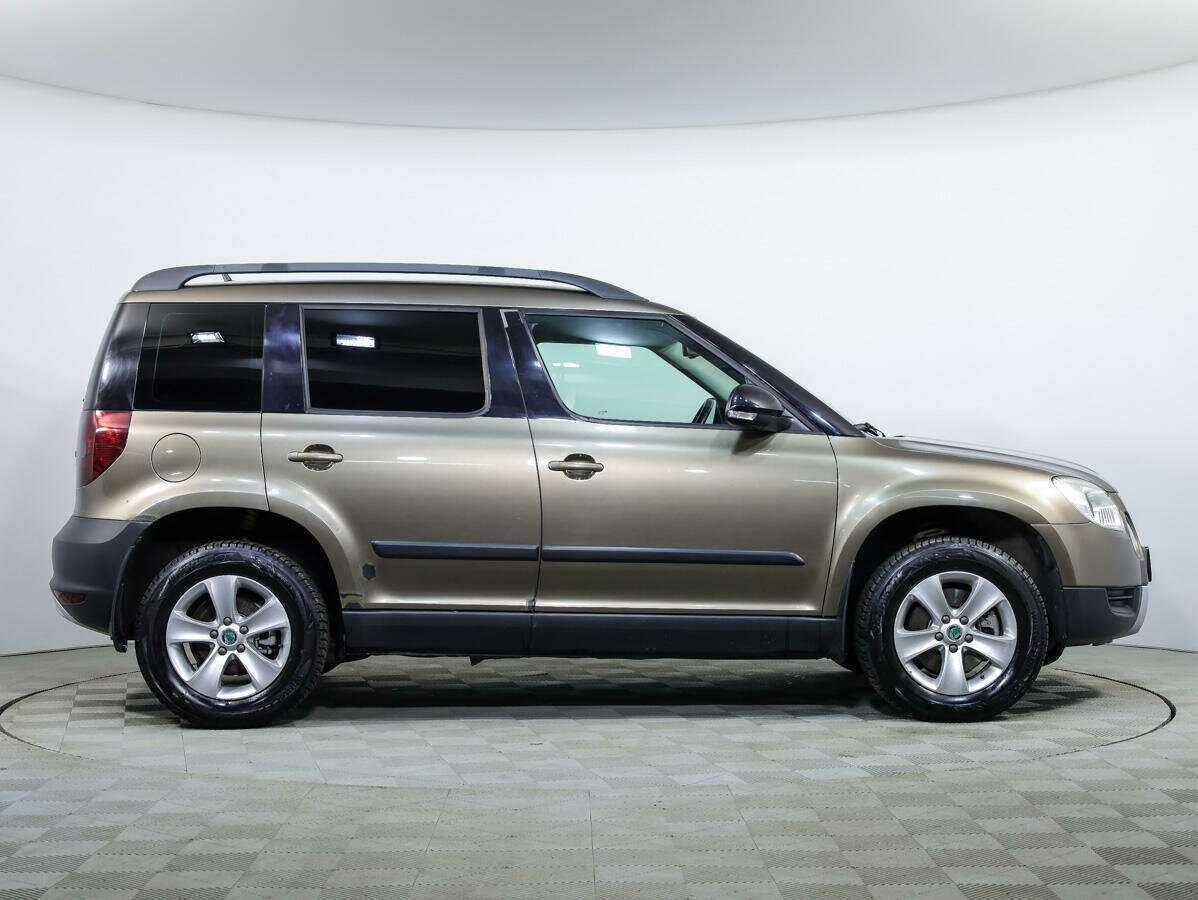 Купить Skoda Yeti с пробегом. Фото: #3