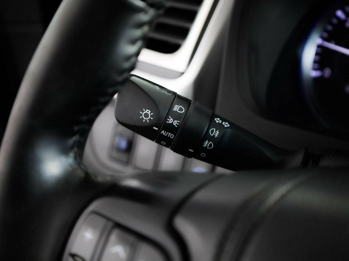 Купить Toyota Highlander с пробегом. Фото: #10