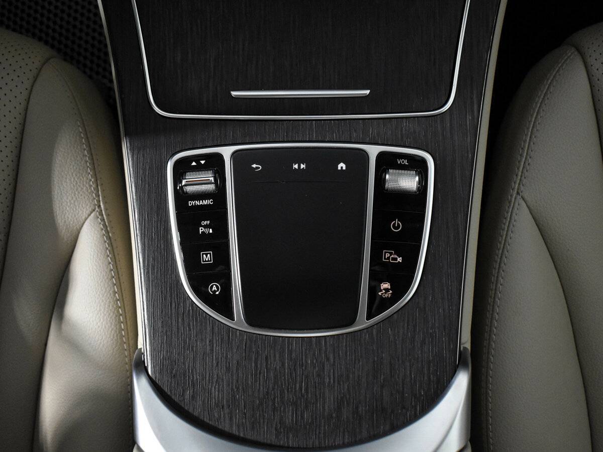 Купить Mercedes-Benz GLC с пробегом. Фото: #14
