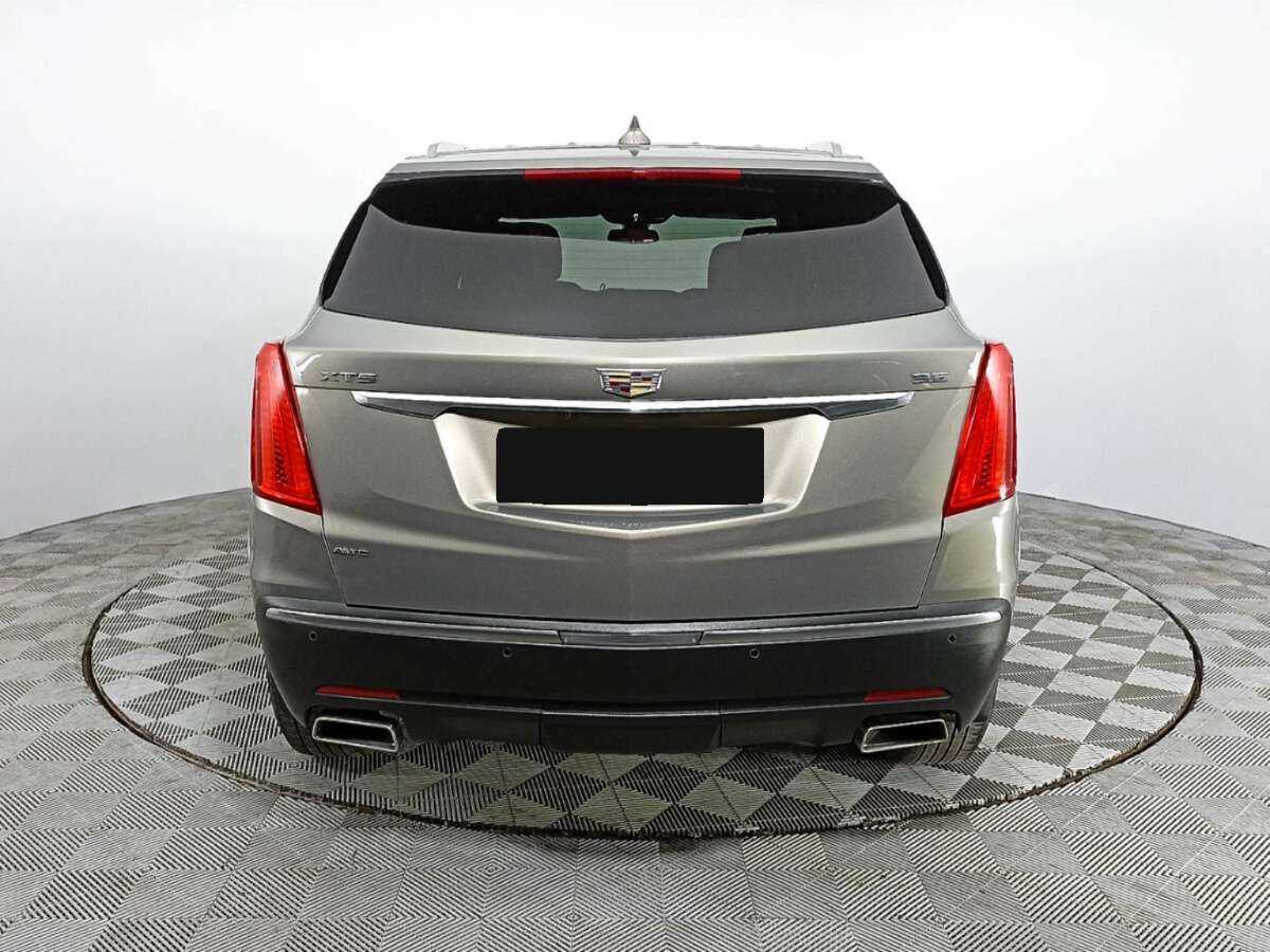 Купить Cadillac XT5 с пробегом. Фото: #5