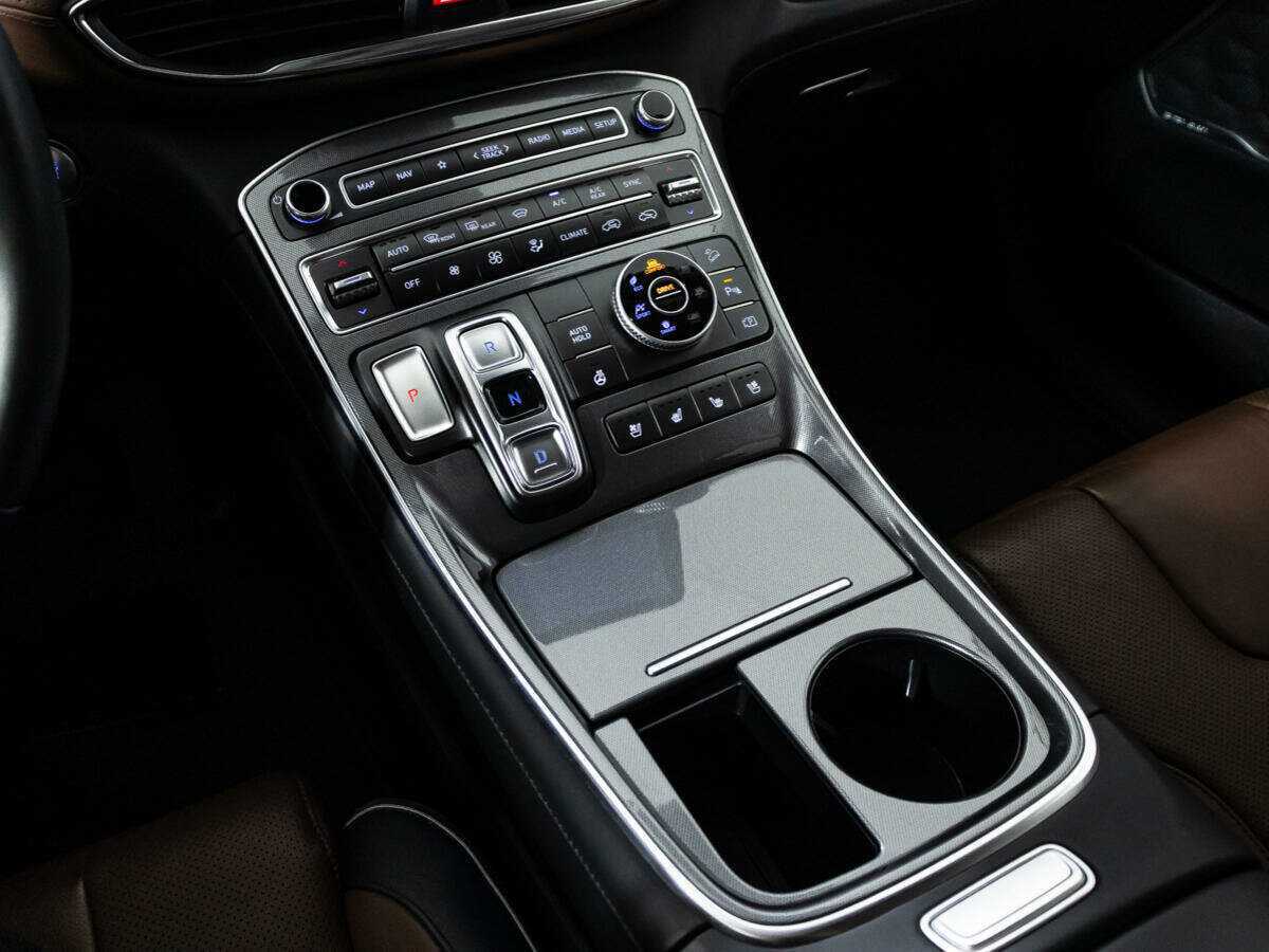 Купить Hyundai Santa Fe с пробегом. Фото: #20