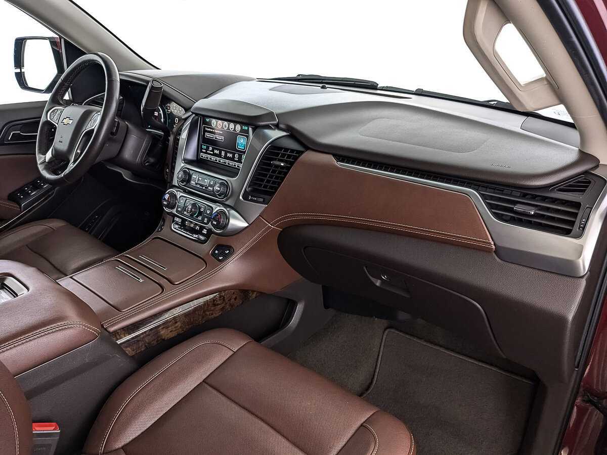 Купить Chevrolet Tahoe с пробегом. Фото: #12