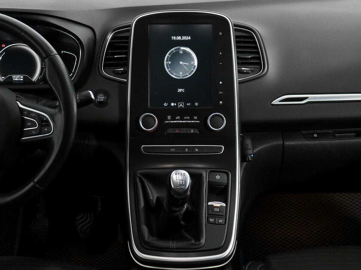 Купить Renault Scenic с пробегом. Фото: #13