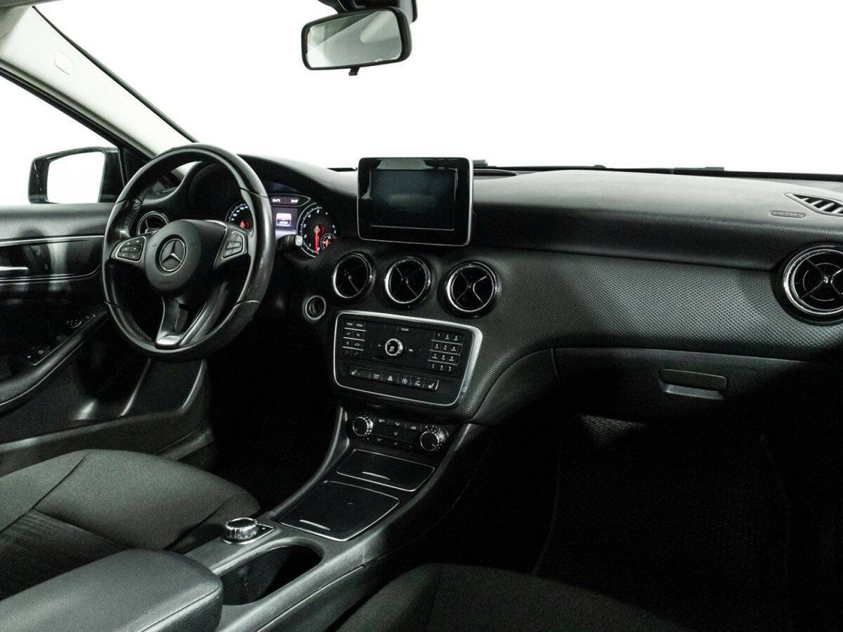 Купить Mercedes-Benz A-Класс с пробегом. Фото: #8
