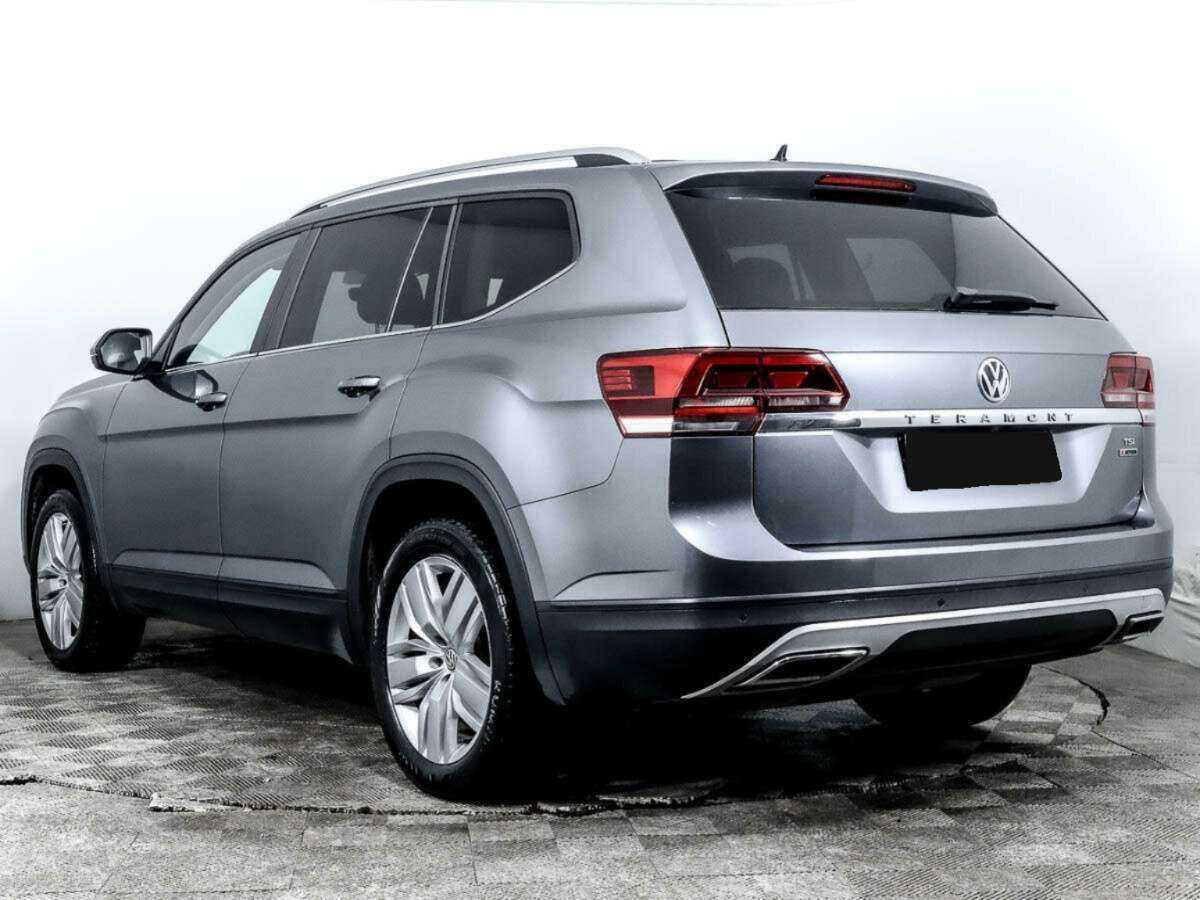 Купить Volkswagen Teramont с пробегом. Фото: #5