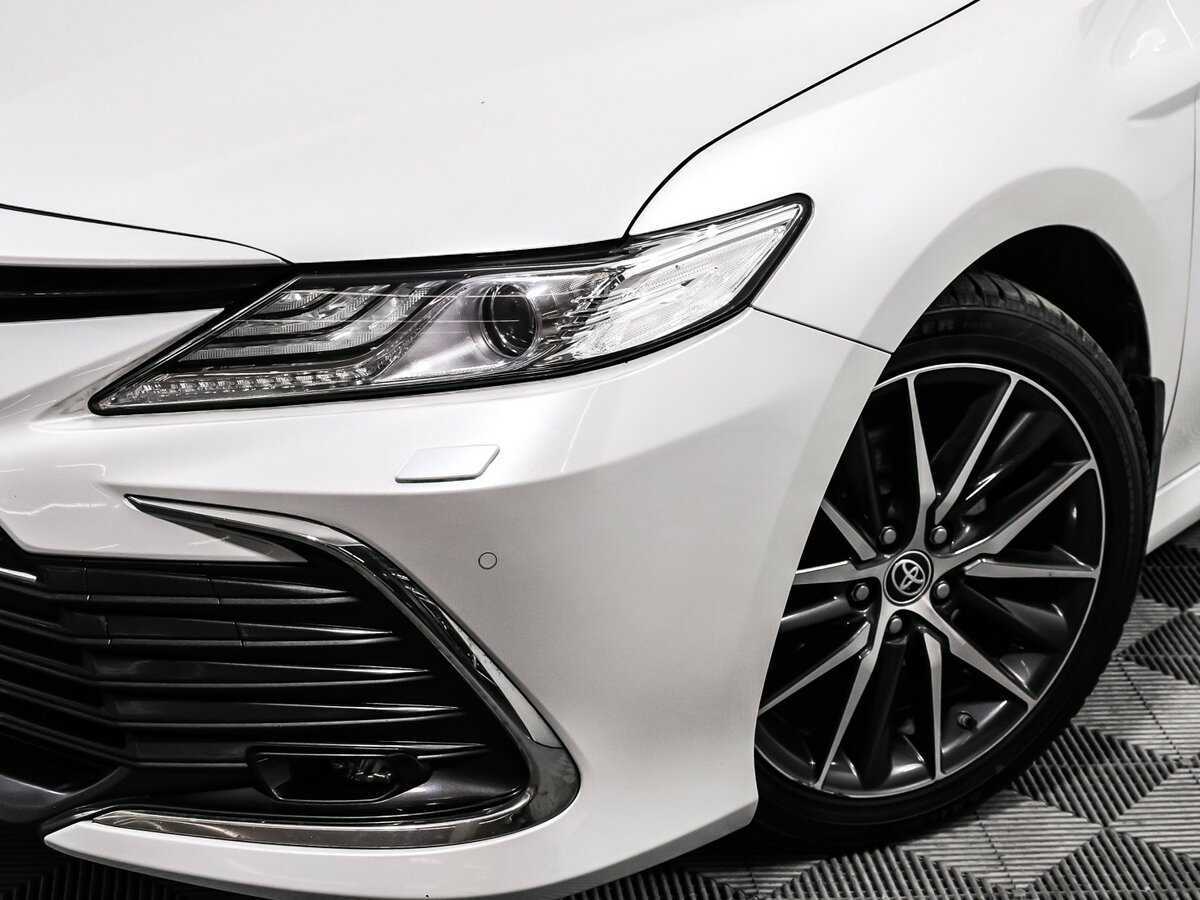 Купить Toyota Camry с пробегом. Фото: #13