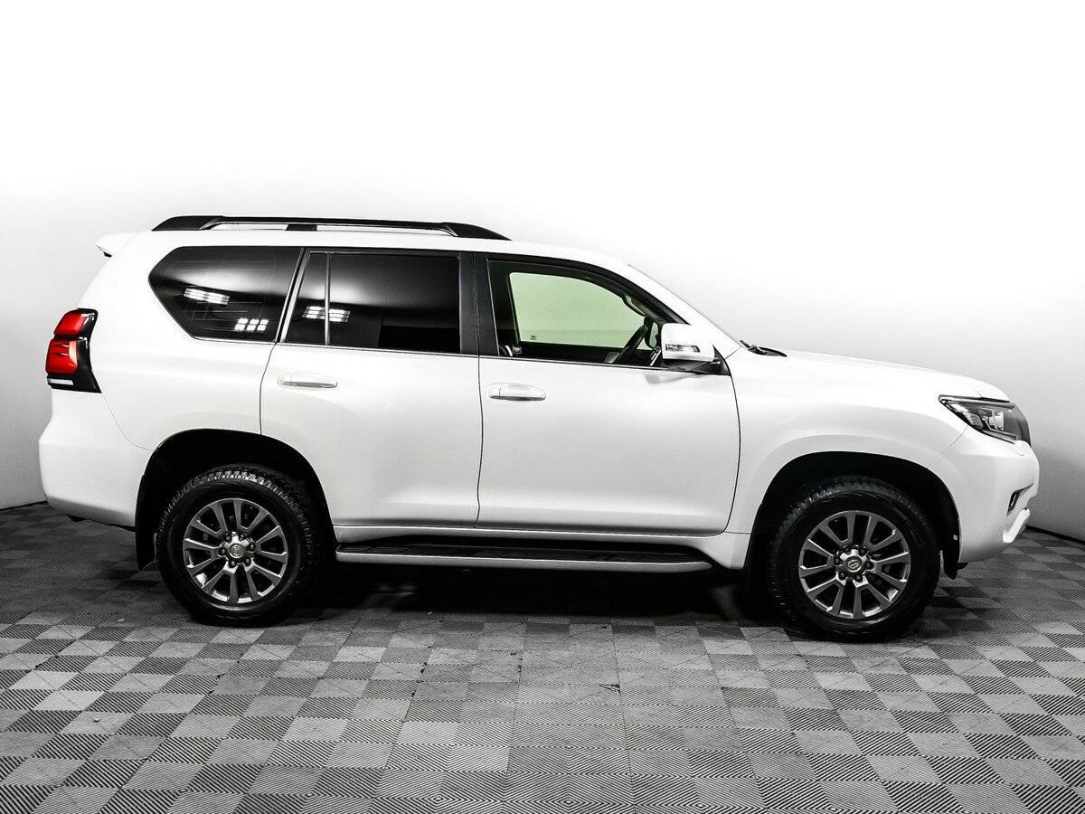 Купить Toyota Land Cruiser Prado с пробегом. Фото: #3