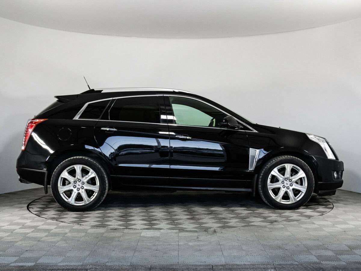 Купить Cadillac SRX с пробегом. Фото: #3