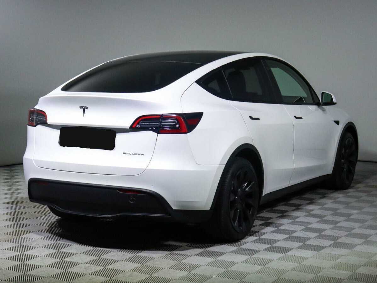 Купить Tesla Model Y с пробегом. Фото: #3