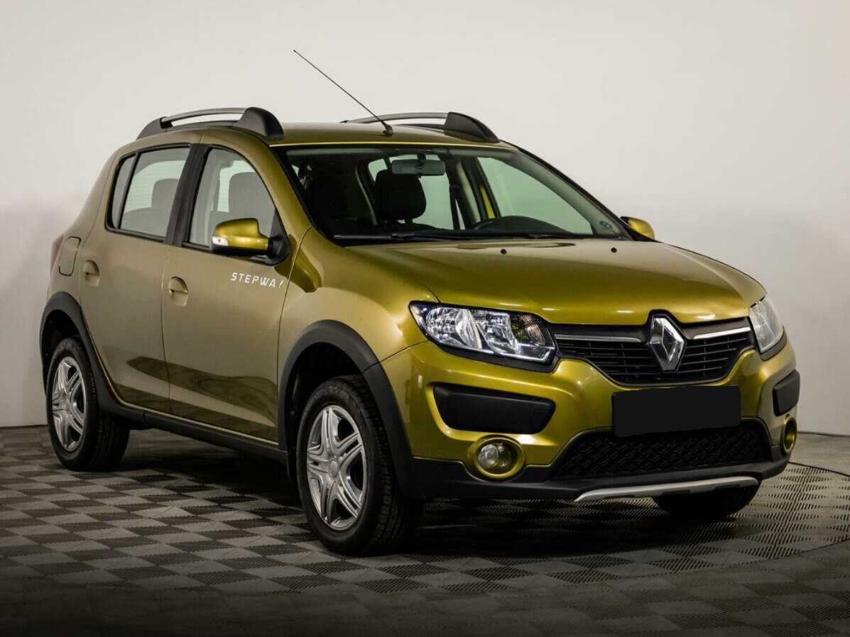 Купить Renault Sandero с пробегом. Фото: #1