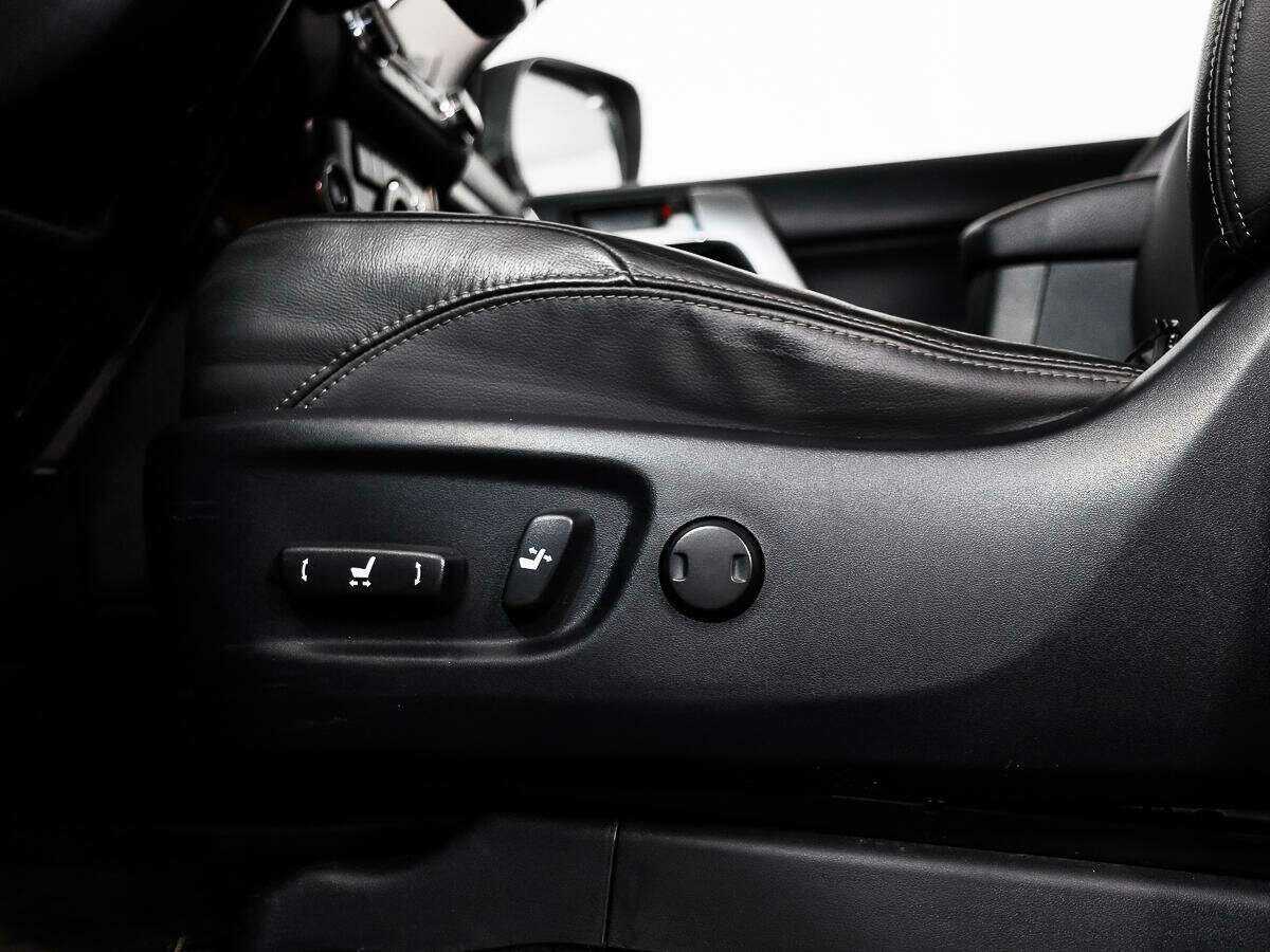 Купить Toyota Land Cruiser Prado с пробегом. Фото: #8