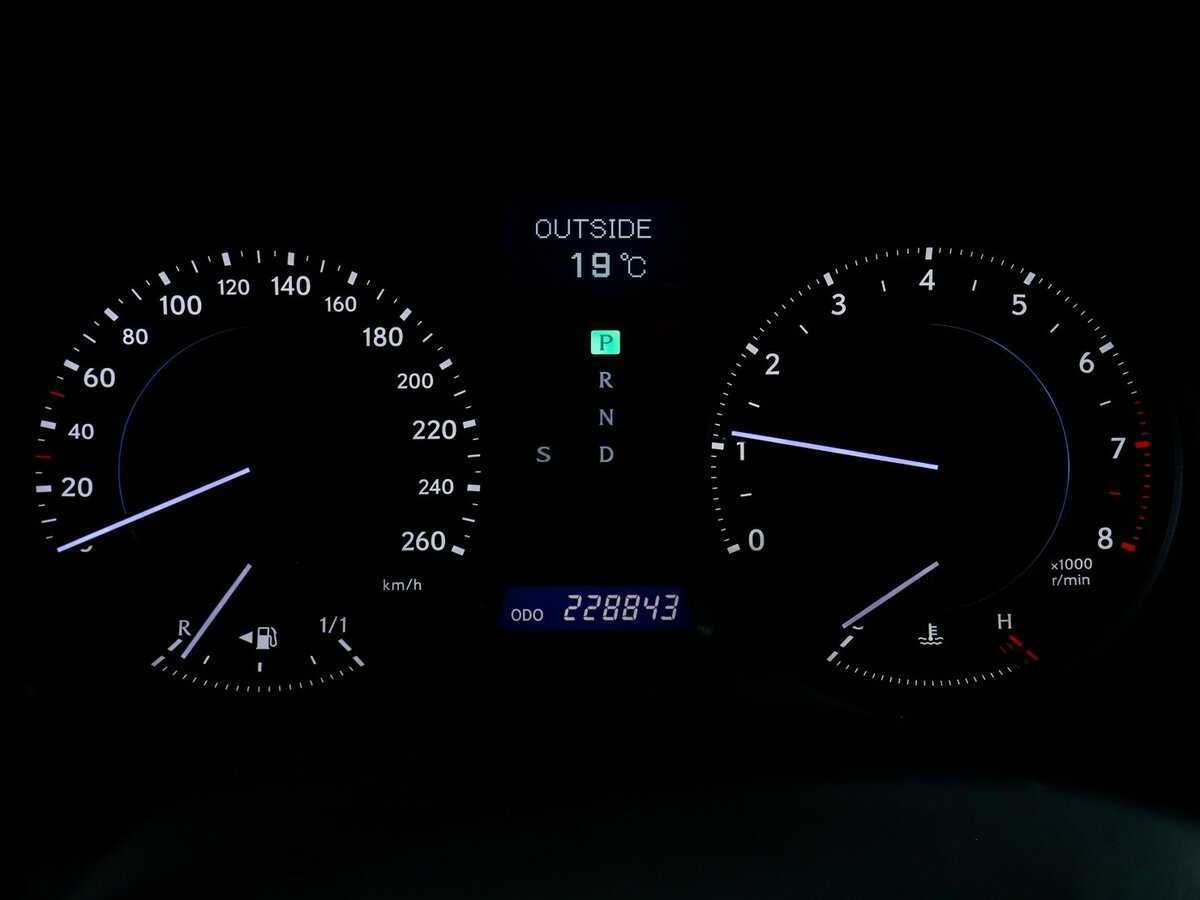 Купить Lexus IS с пробегом. Фото: #9