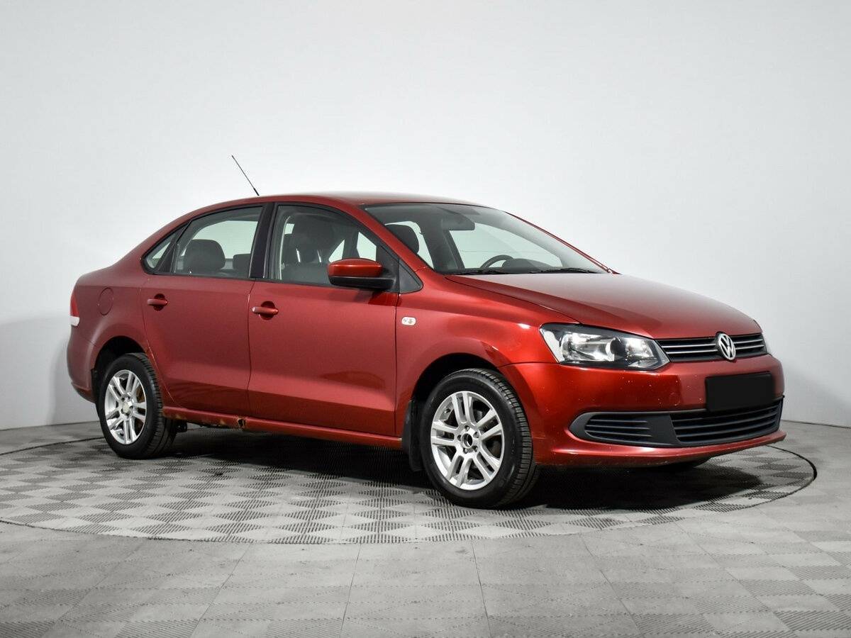 Купить Volkswagen Polo с пробегом. Фото: #2
