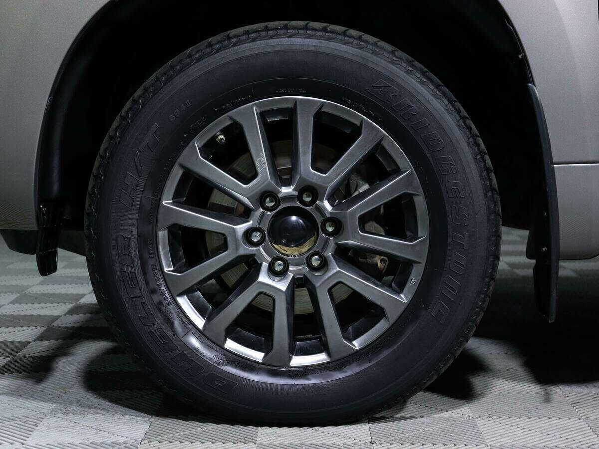 Купить Toyota Land Cruiser Prado с пробегом. Фото: #13