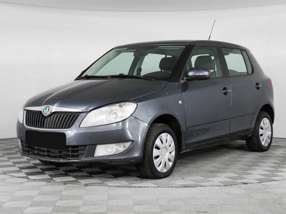 Купить Skoda Fabia с пробегом. Посмотреть фото