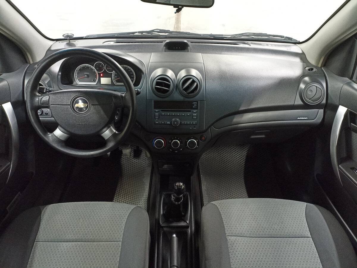 Купить Chevrolet Aveo с пробегом. Фото: #13