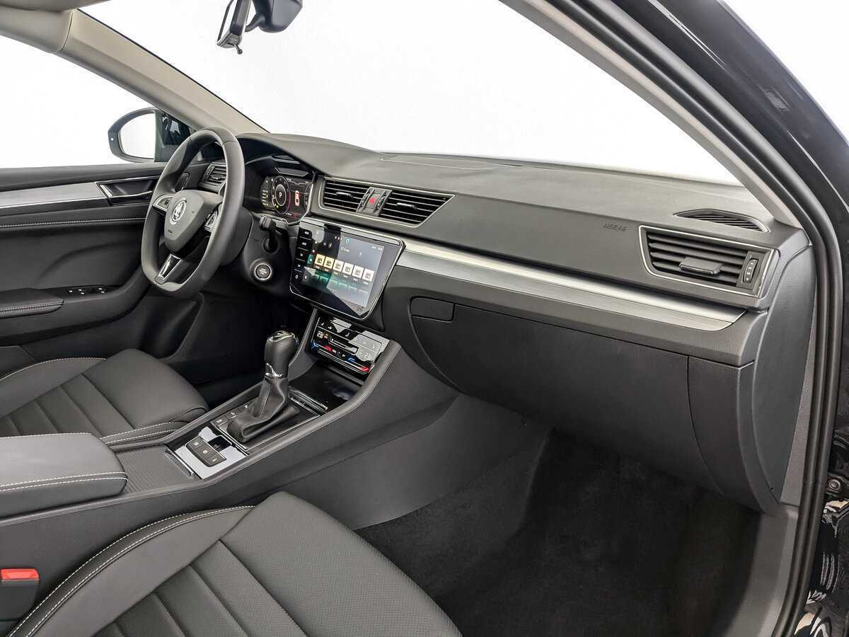 Купить Skoda Superb с пробегом. Фото: #9