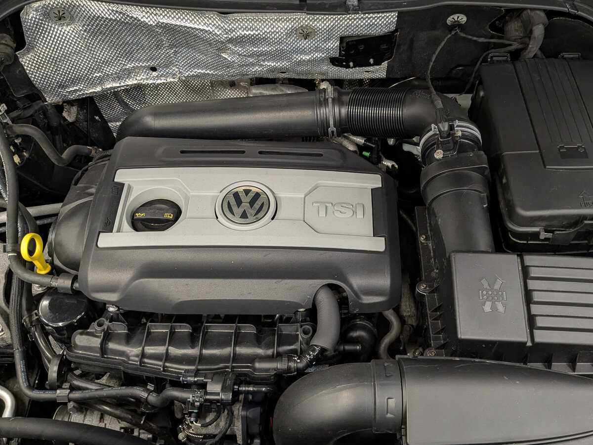 Купить Volkswagen Tiguan с пробегом. Фото: #8