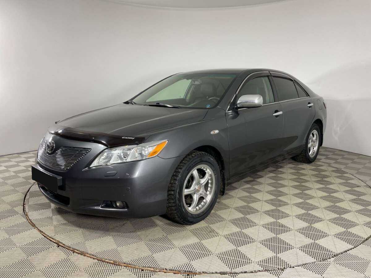 Купить Toyota Camry с пробегом. Фото: #0